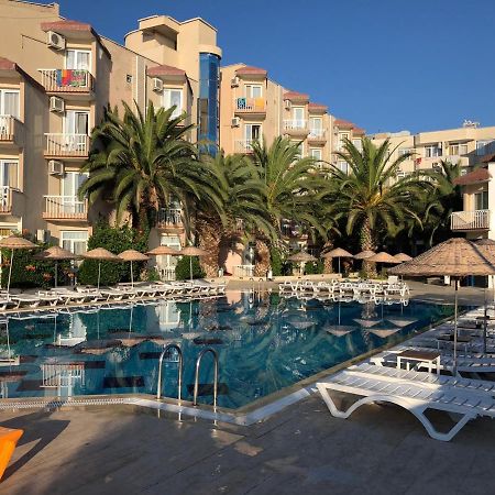 Hotel Afytos Oeren Park Mtk Exterior foto