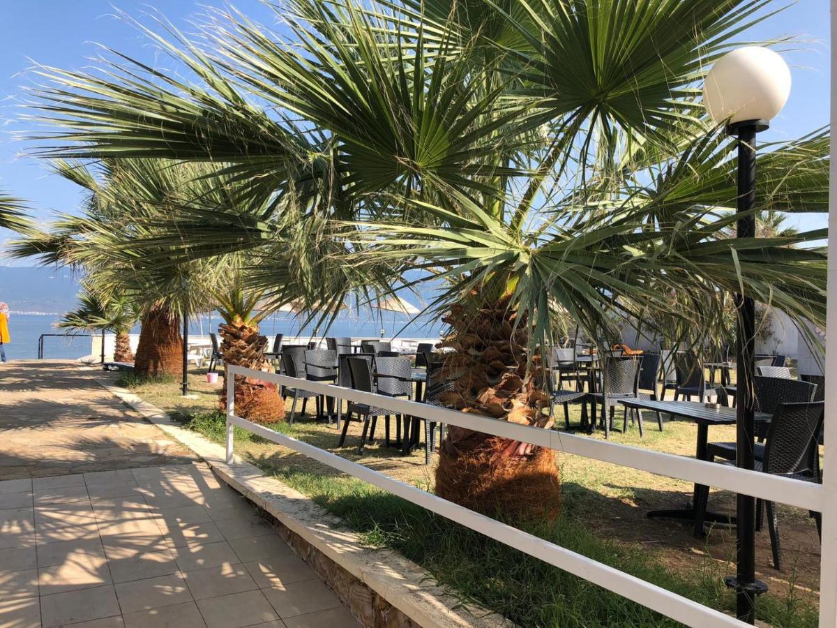 Hotel Afytos Oeren Park Mtk Exterior foto