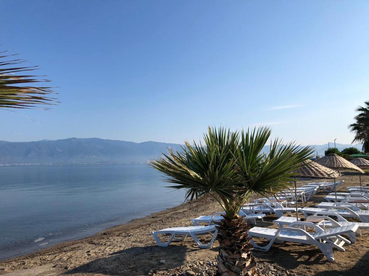 Hotel Afytos Oeren Park Mtk Exterior foto